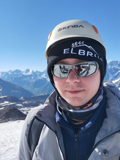  ,   Zhenya, 31 ,   c 