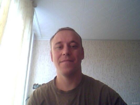  ,   Aleks, 45 ,   