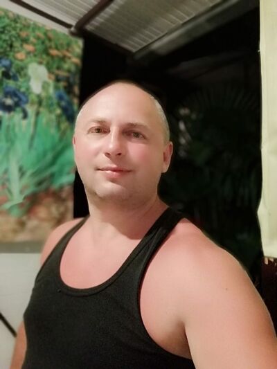  ,   Yuriy, 50 ,   ,   , c , 