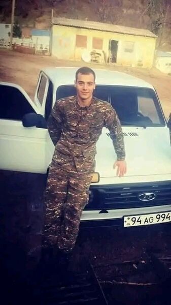 ,   Davo, 24 ,   ,   , c , 