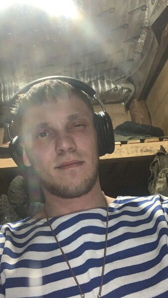  ,   Valentin, 31 ,   ,   