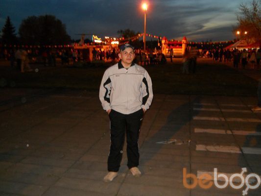  ,   Anton, 33 ,   