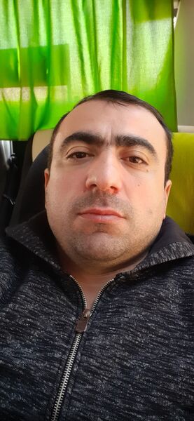  ,   Davit, 41 ,   ,   