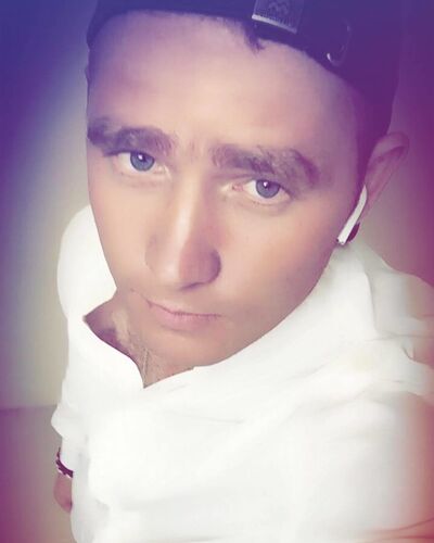 ,   Adrian, 29 ,   ,   , c 