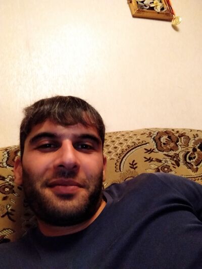  ,   Armen, 36 ,   ,   