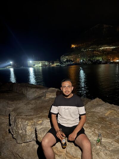  deleted,   Deniz, 25 ,   ,   