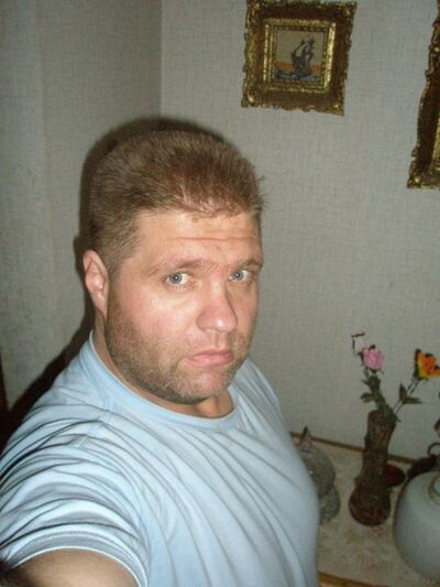 ,   Goran, 51 ,   ,   