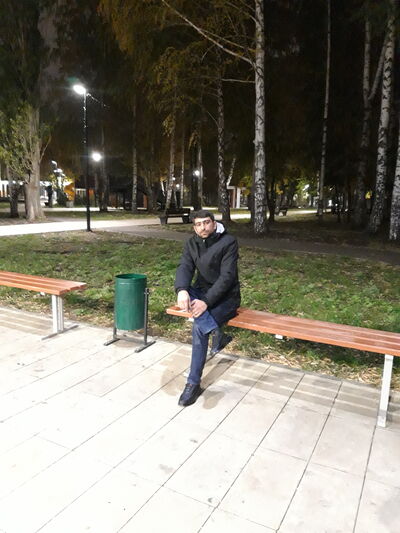   ,   Ramin, 44 ,   ,   