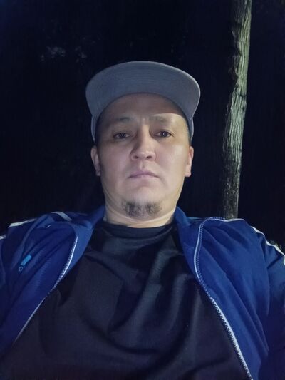  ,   Ulan, 42 ,     , c 
