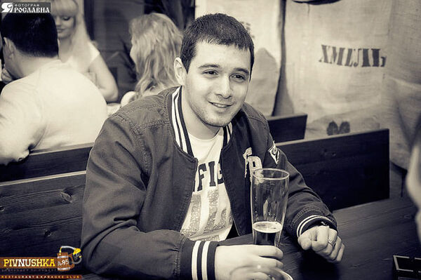  ,   Oleg, 34 ,   