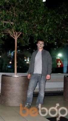  ,   Nicolas, 34 ,   