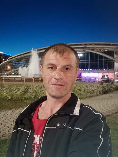  ,   Sergej, 41 ,   ,   , c 