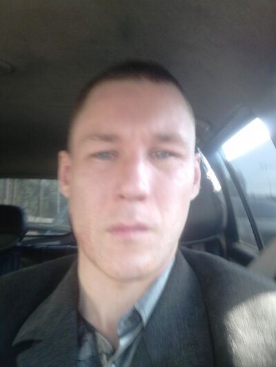  ,   Dlonis, 42 ,   ,   , c 