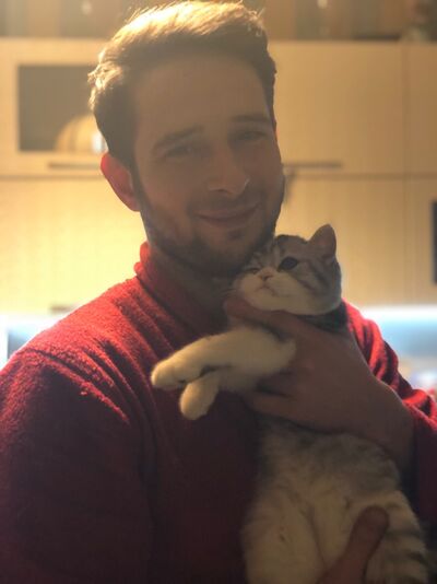  ,   Vladlen, 31 ,   ,   