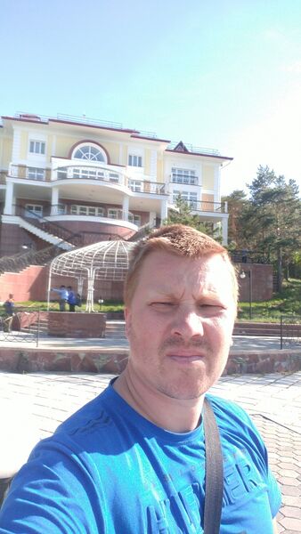  ,   Viktor, 37 ,     , c 