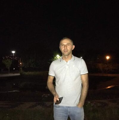  ,   Valeri, 38 ,   ,   