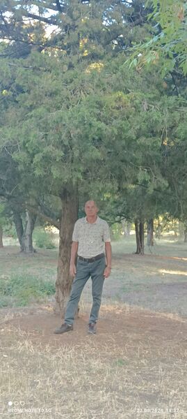  ,   Kamil, 57 ,   ,   