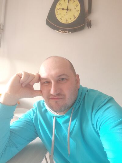  ,   Andrey, 45 ,   c 