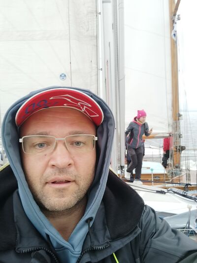  -,   , 45 ,   c 