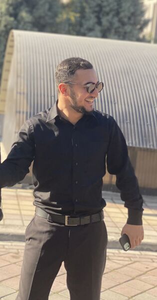  ,   Khalid, 28 ,   ,   