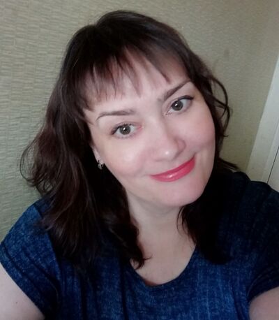  ,   Alena, 51 ,   c 