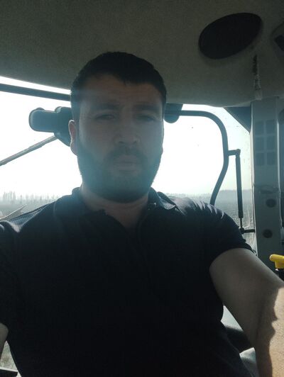  ,   Nuriddin, 39 ,   ,   