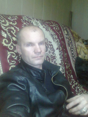  ,   Vlad, 52 ,   
