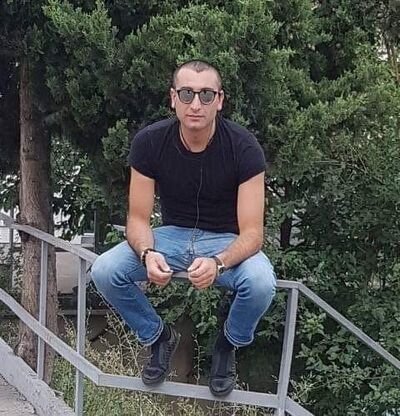  ,   Gaga, 34 ,   ,   , c 