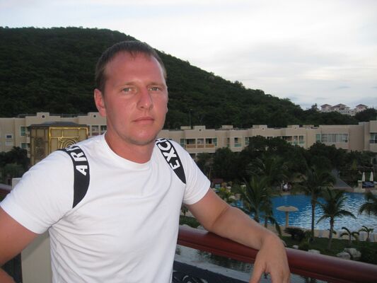  ,   Kirill, 40 ,   ,   