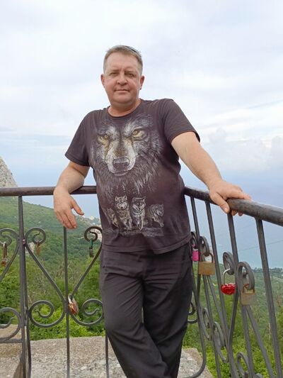  ,   Andrew, 44 ,   ,   
