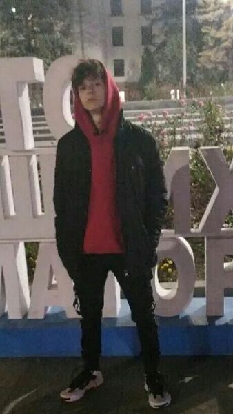  ,   Dimas, 21 ,   ,   
