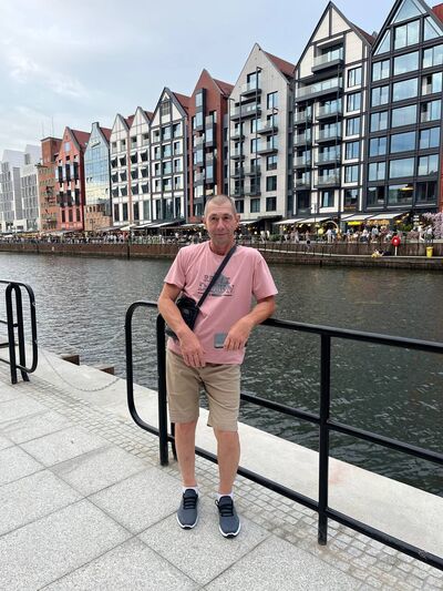  Zawidow,   , 56 ,   ,   