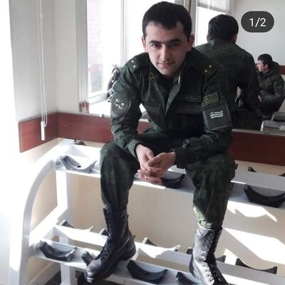  -,   Sasha, 31 ,  