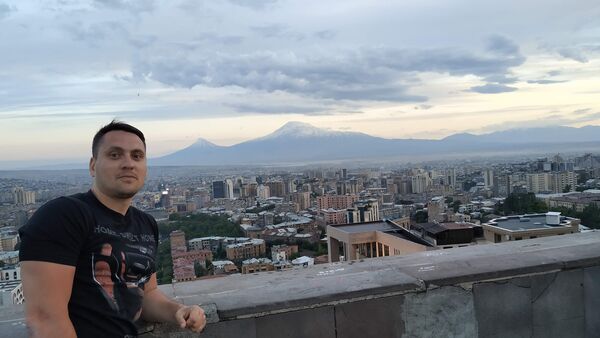  ,   Ilya, 38 ,   ,   , 