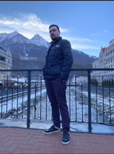  ,   Konstantin, 32 ,   ,   