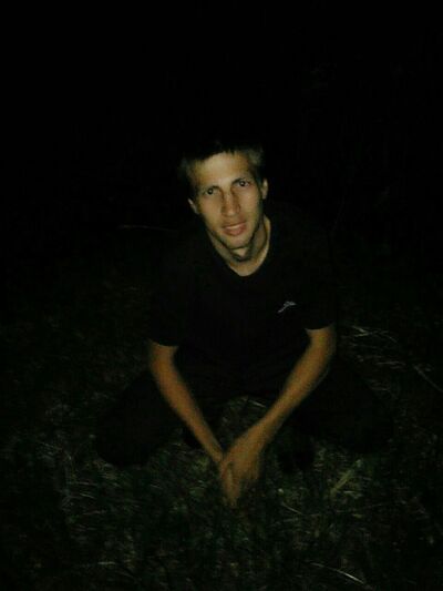  ,   Denis, 32 ,   