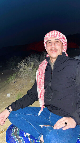  Half Moon Bay,   Mahmoud, 30 ,   ,   