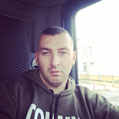  ,   Andrius, 37 ,   ,   , c 