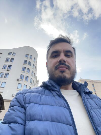  ,   Leo, 36 ,   ,   , c , 