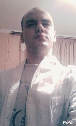  ,   Vladislav, 32 ,   ,   , c 