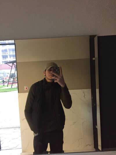  ,   Muslim, 21 ,  