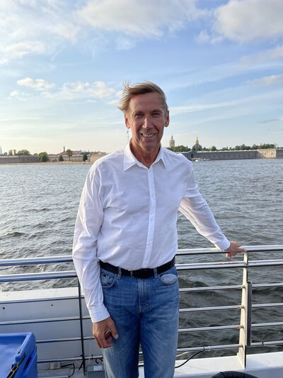  -,   , 54 ,   