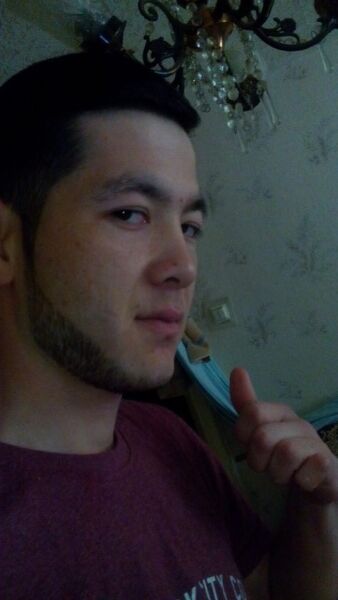  ,   Baxrom, 34 ,  