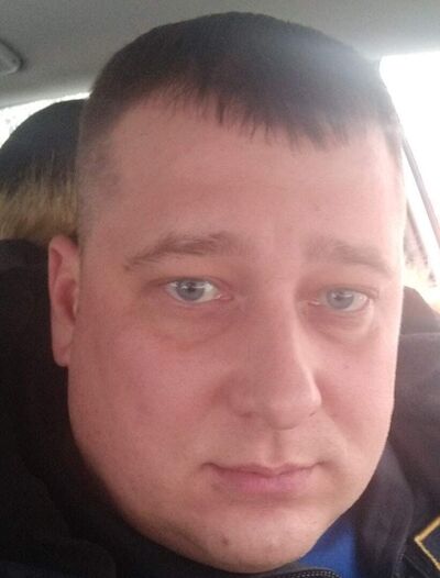  ,   Anton, 37 ,   ,   , c 