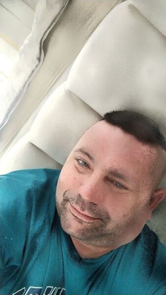  ,   Ruslan, 39 ,   ,   
