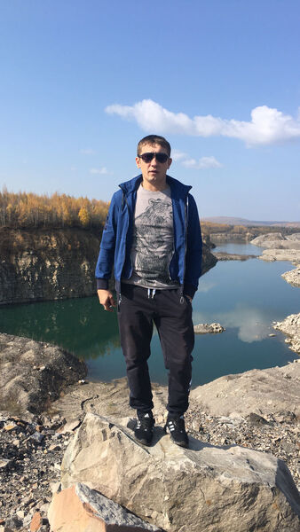  ,   Artem, 40 ,   c 