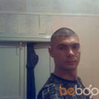  ,   Leon, 34 ,   