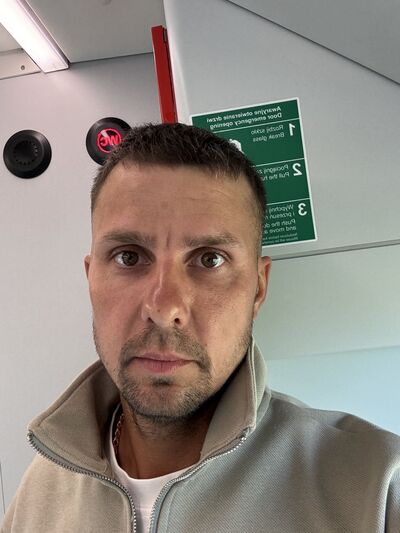   ,   Viktor, 36 ,   ,   