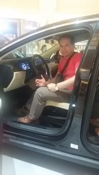  ,   Maxi, 46 ,   ,   , c 