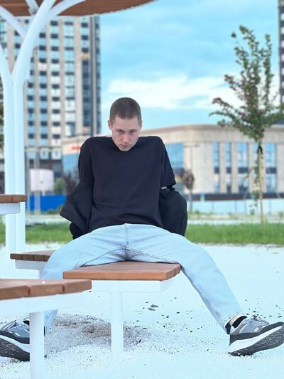  --,   Maxim, 23 ,   ,   